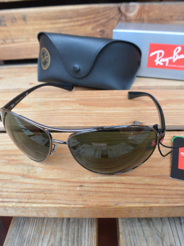 Ray-Ban　レイバン　サングラス　ORB3386